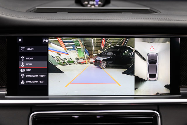 Used 2020 Porsche Panamera GTS w/ Premium Package Plus image 98