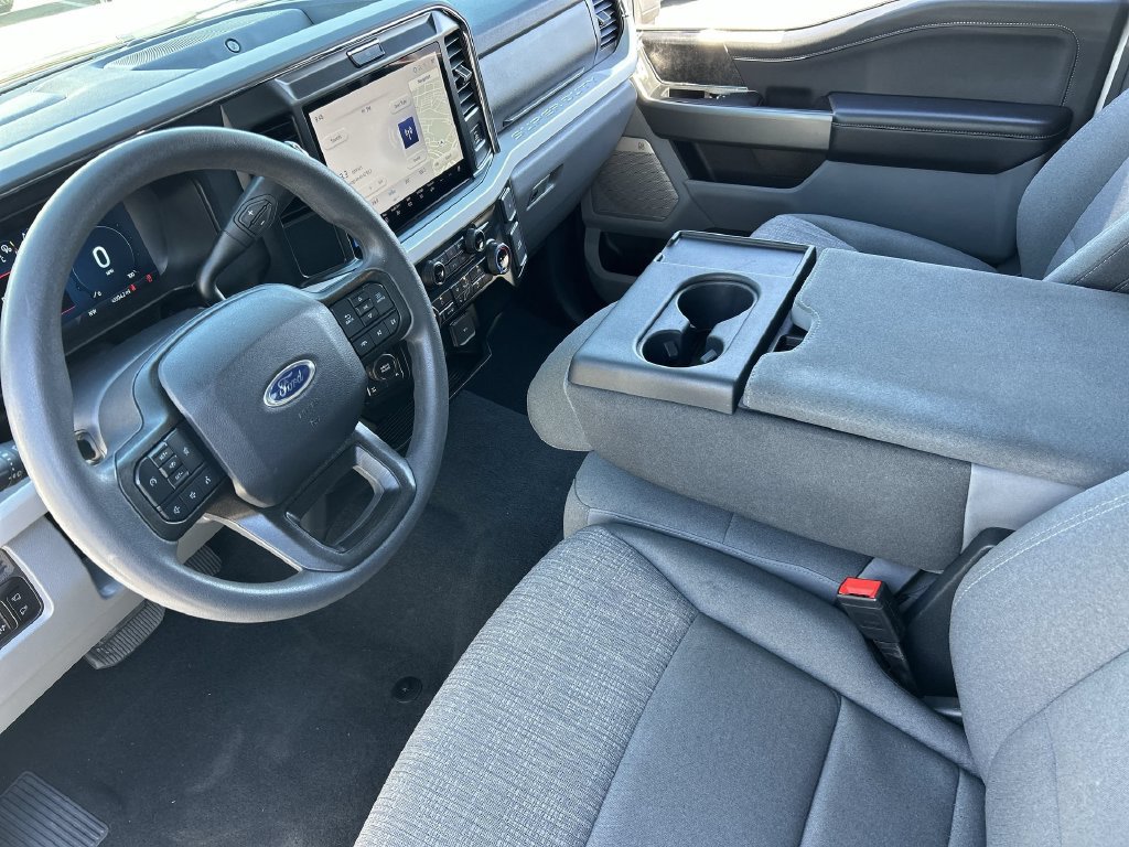 Used 2025 Ford F350 XLT w/ Black Appearance Package AWD/4WD image 10
