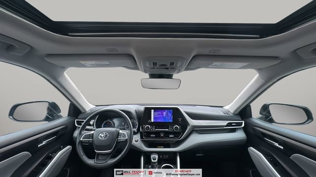 Used 2025 Toyota Highlander XLE image 10