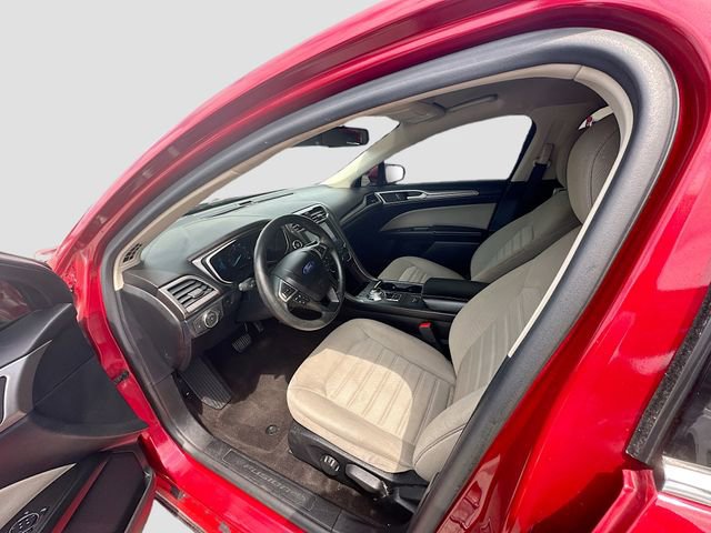 Used 2020 Ford Fusion S image 20