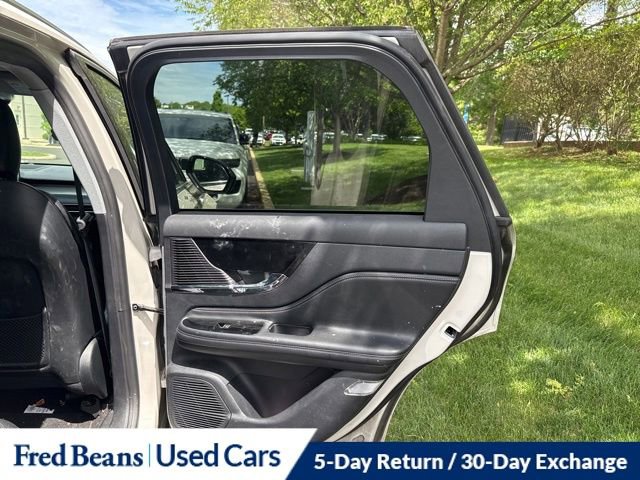 Used 2022 Lincoln Corsair AWD w/ Premium Package image 15