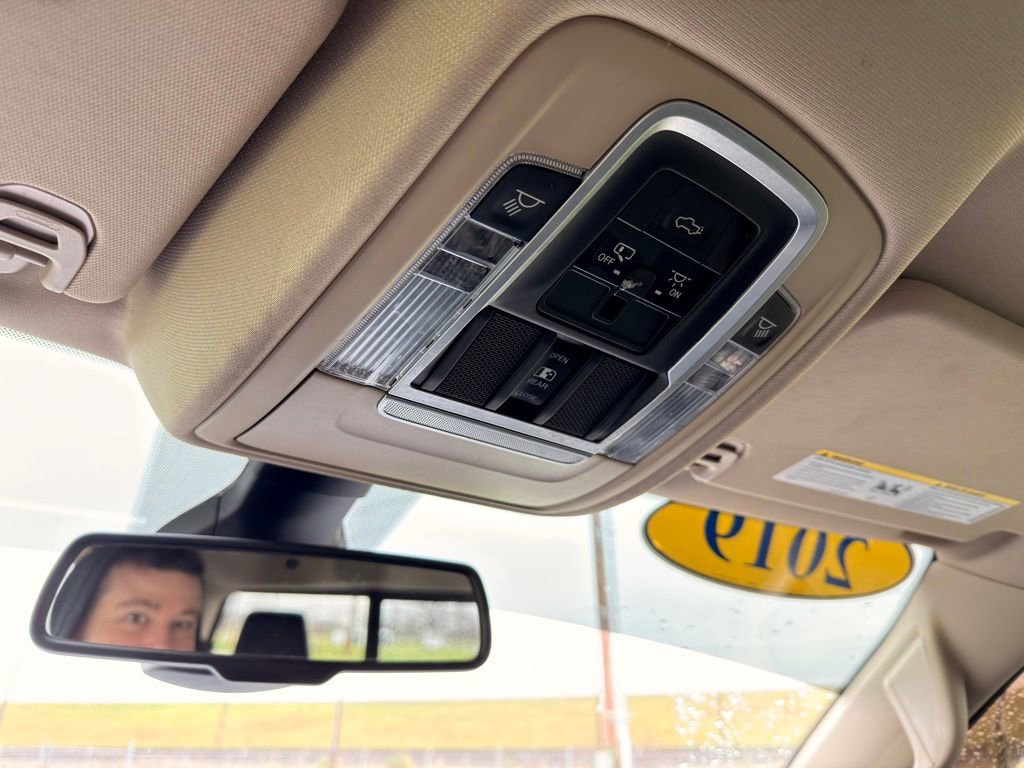 Used 2019 RAM 1500 Laramie image 33