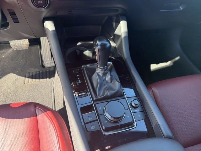 Used 2020 MAZDA MAZDA3 Premium image 24