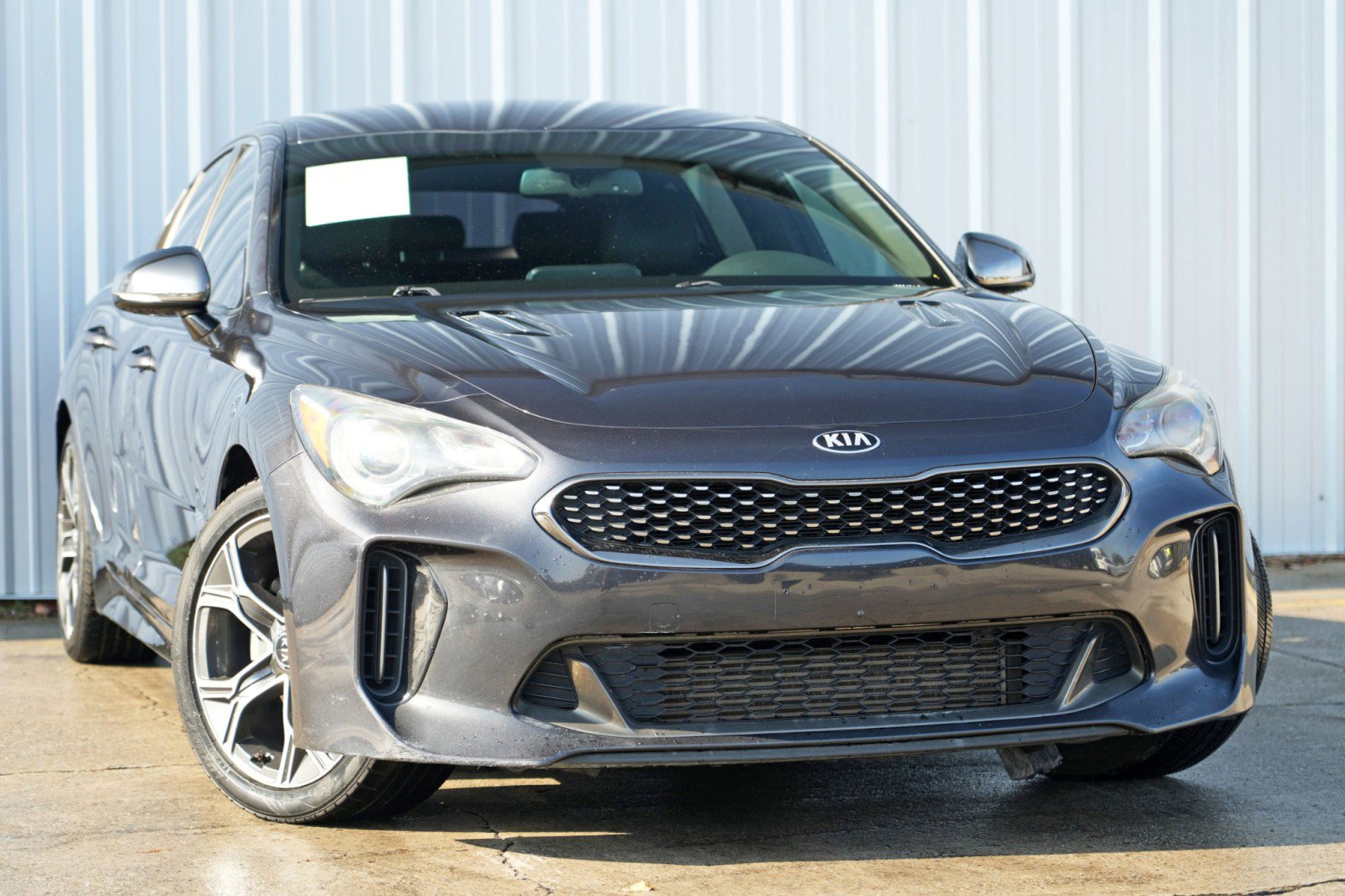 Used 2020 Kia Stinger GT-Line image 2