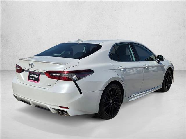 Used 2023 Toyota Camry XSE FWD image 5
