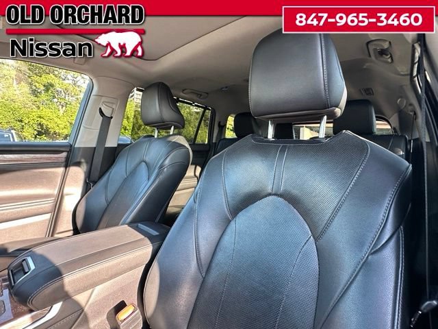 Used 2020 Toyota Highlander Limited AWD/4WD image 11