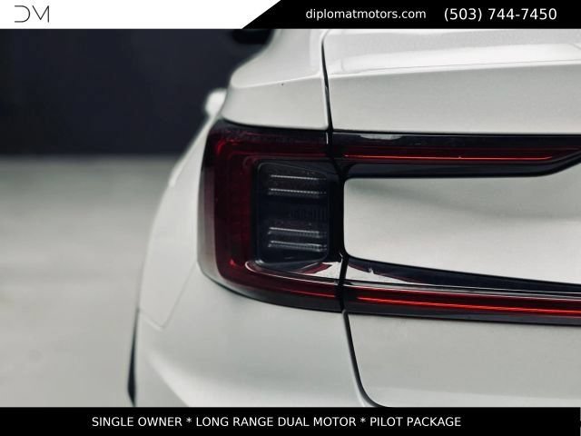 Used 2022 Polestar Polestar 2 w/ Pilot Package AWD/4WD image 15