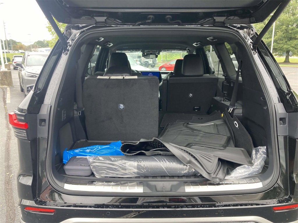 New 2026 Lexus TX 500h AWD image 8