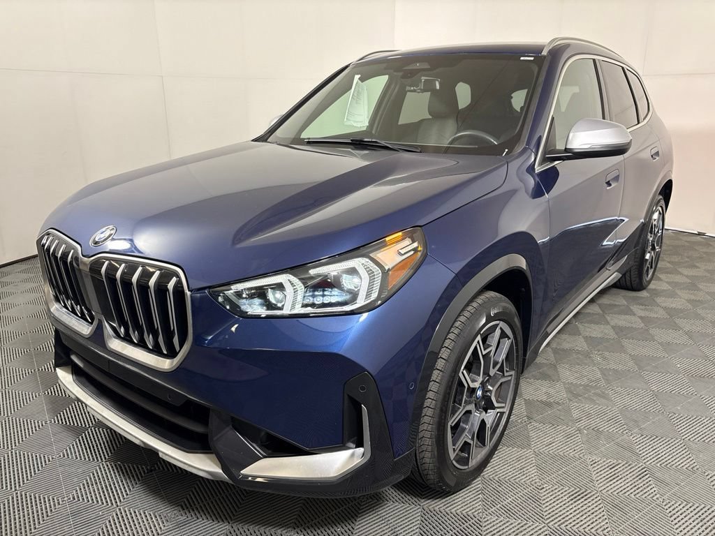 Certified 2023 BMW X1 xDrive28i AWD/4WD image 2