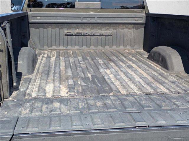 Used 2022 GMC Sierra 3500 Denali w/ Denali Ultimate Package AWD/4WD image 6