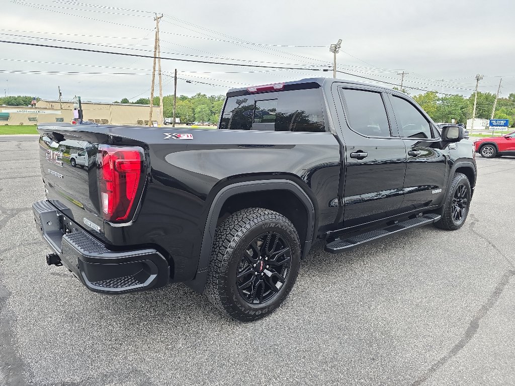 Used 2025 GMC Sierra 1500 Elevation w/ Elevation Premium Package AWD/4WD image 6