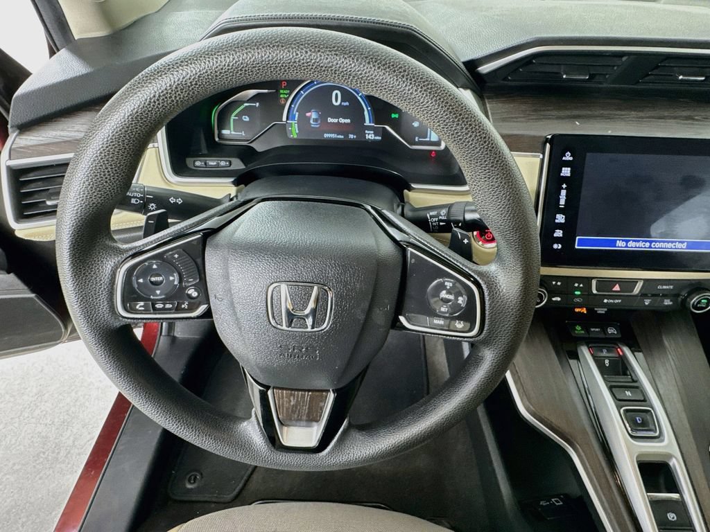 Used 2018 Honda Clarity Plug-In Hybrid image 14