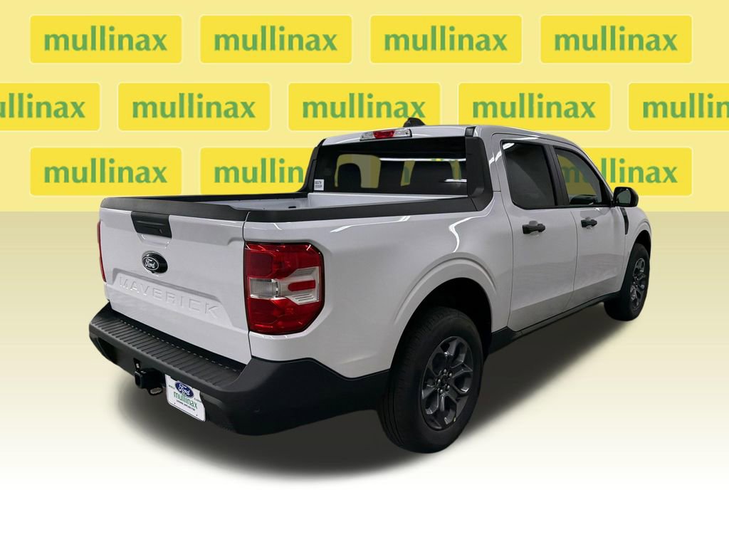 New 2026 Ford Maverick XLT image 3