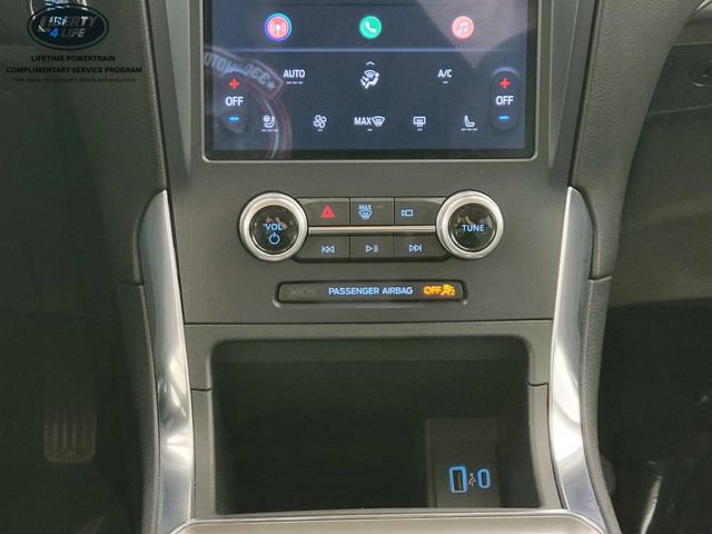 Used 2022 Ford Edge Titanium AWD/4WD image 23