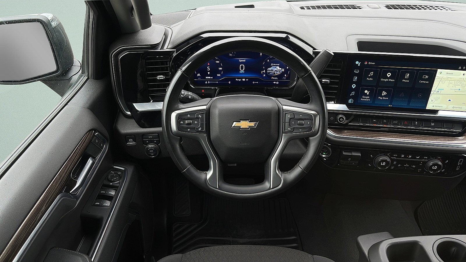 Used 2025 Chevrolet Silverado 1500 LT AWD/4WD image 10