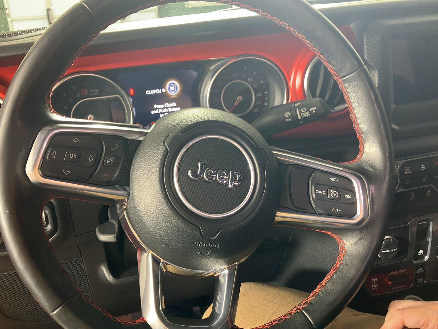 Used 2021 Jeep Wrangler Rubicon AWD/4WD image 14