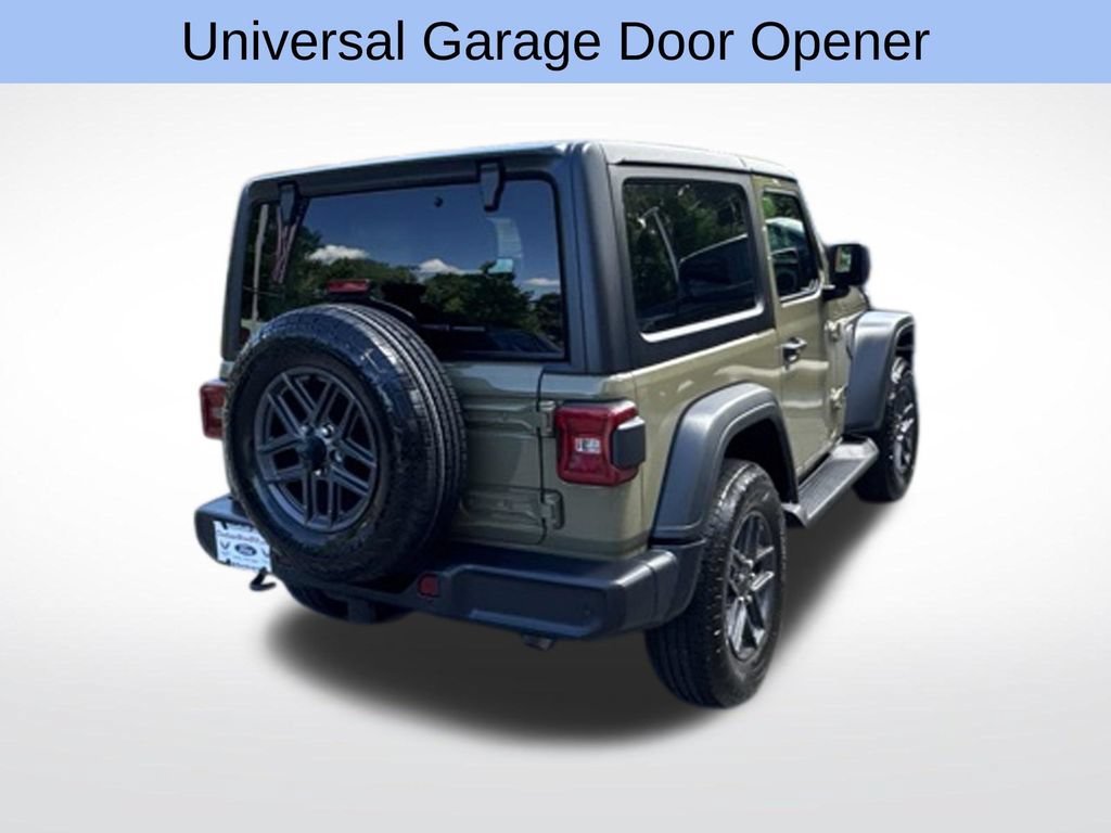 Used 2026 Jeep Wrangler Sport AWD/4WD image 6