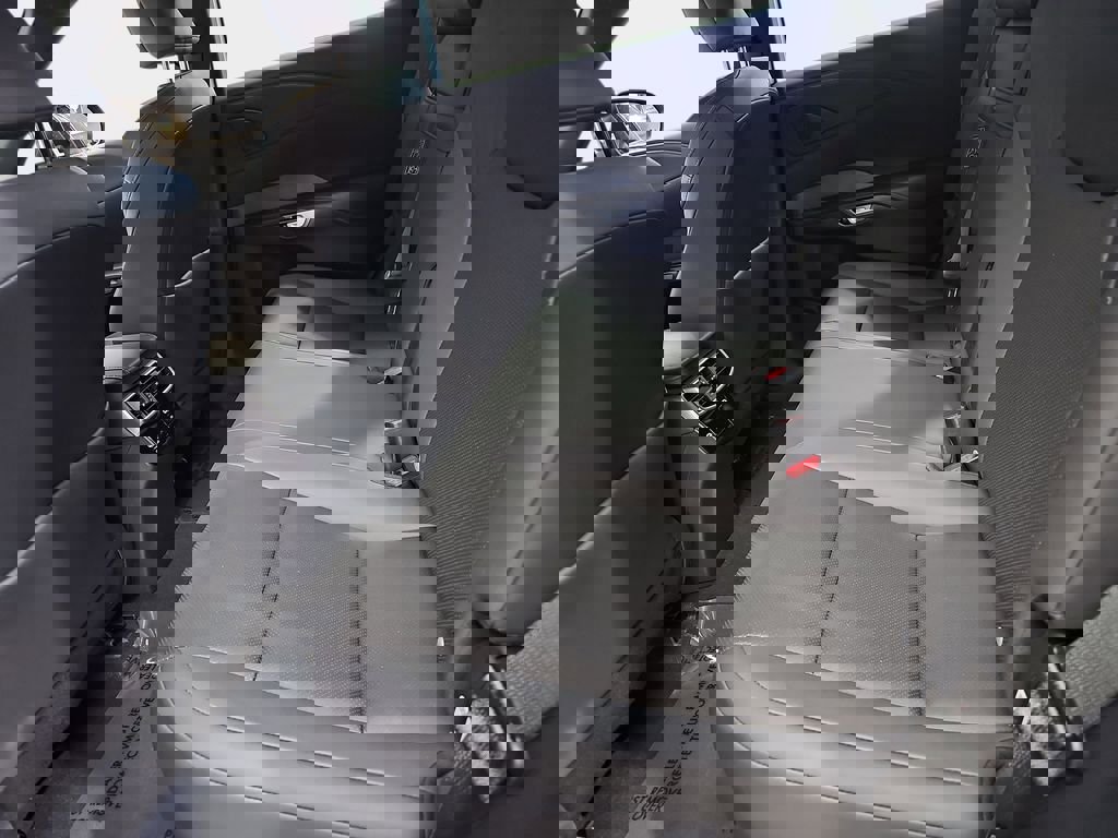 Certified 2025 Lexus RX 350h w/ Convenience Package image 17