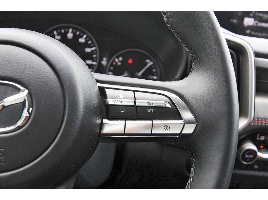 Used 2025 MAZDA CX-50 AWD 2.5 Hybrid w/ Premium Pkg image 17