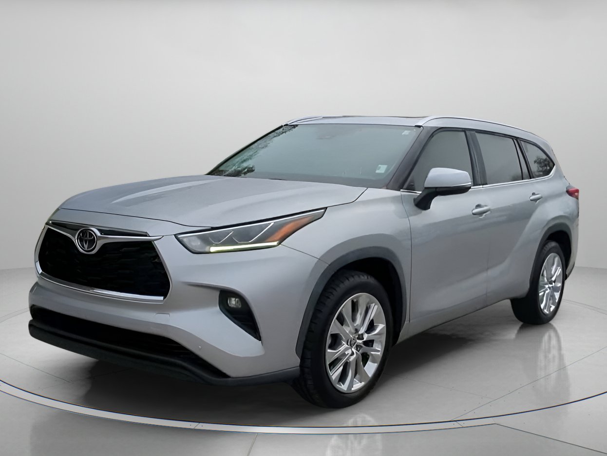 Used 2022 Toyota Highlander Limited image 10