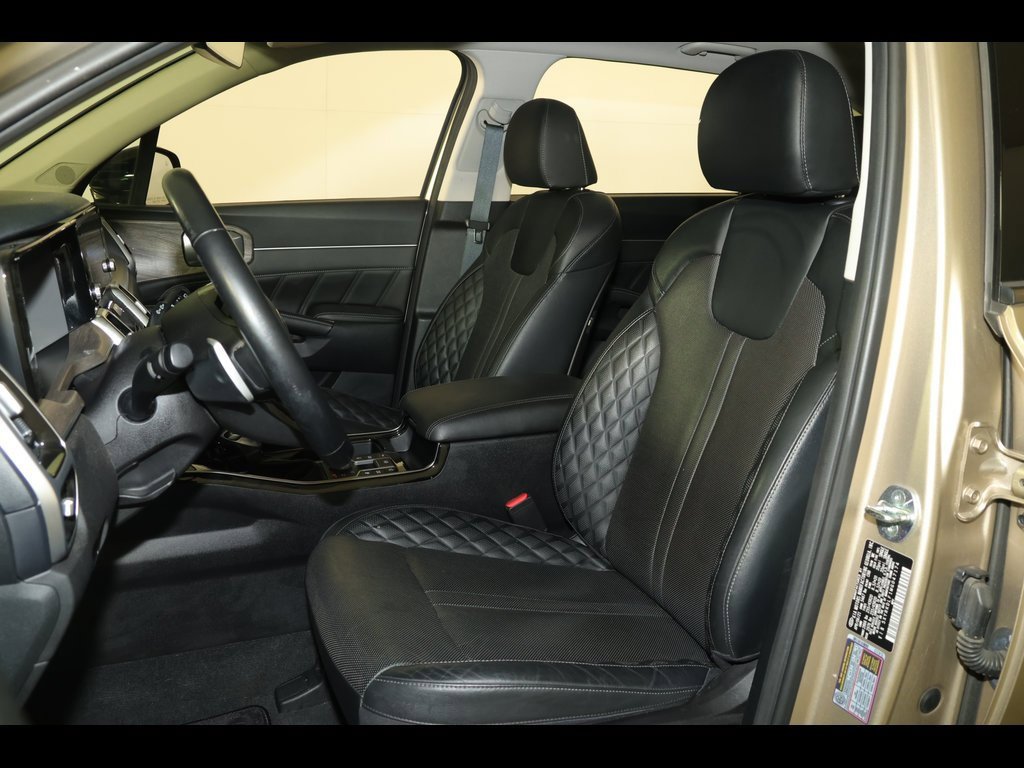 Used 2021 Kia Sorento SX Prestige image 26
