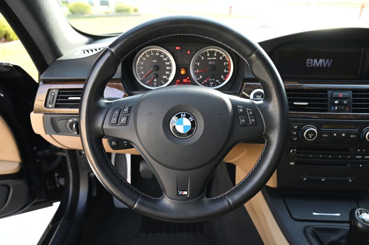 Used 2008 BMW M3 Coupe image 24
