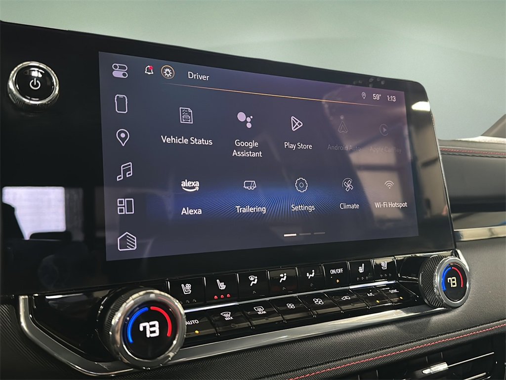 Used 2024 Chevrolet Colorado Z71 w/ Z71 Convenience Package 2 image 17