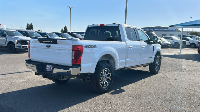 Certified 2022 Ford F250 Lariat w/ Lariat Value Package AWD/4WD image 3