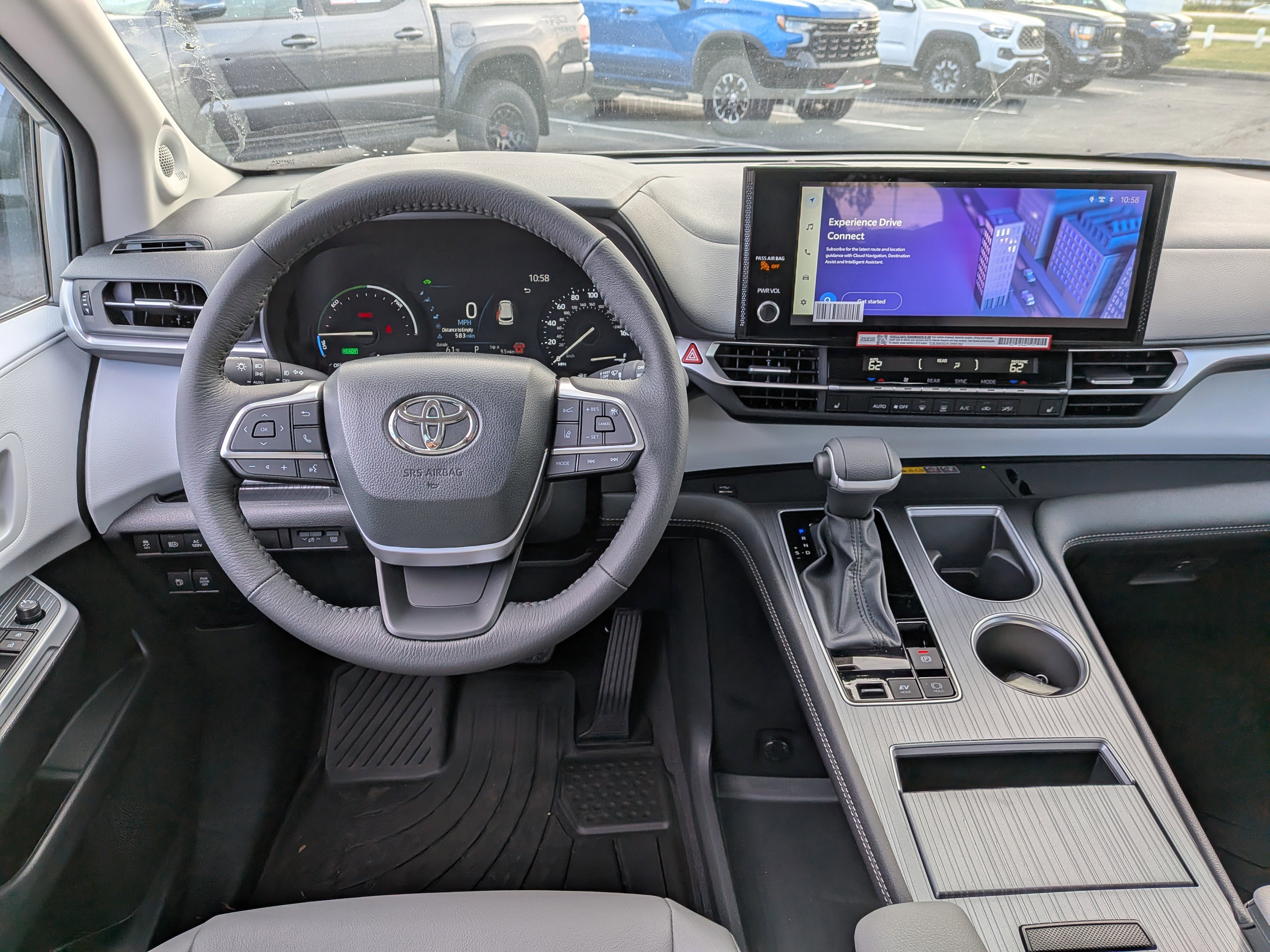 New 2025 Toyota Sienna XLE w/ XLE Plus Package image 17
