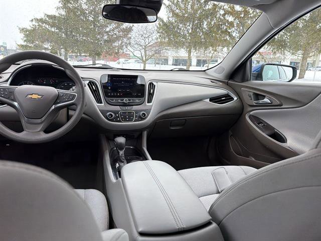 Used 2023 Chevrolet Malibu LT image 43