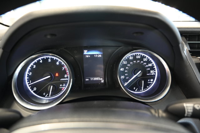 Used 2019 Toyota Camry LE FWD image 27
