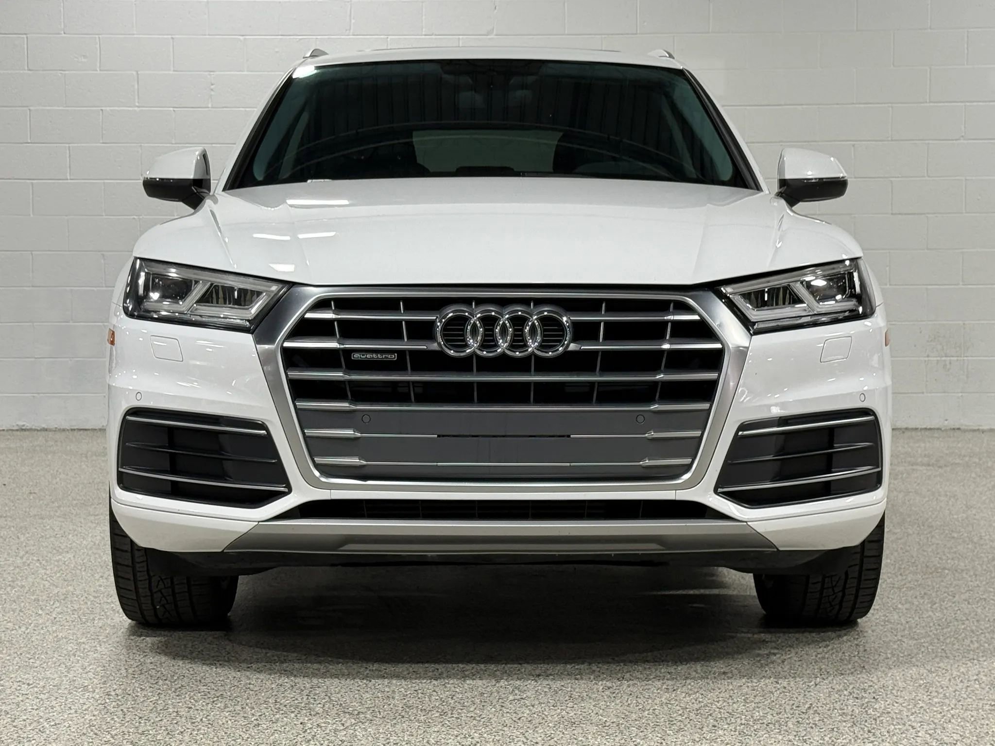 Used 2018 Audi Q5 2.0T Premium Plus AWD/4WD image 3