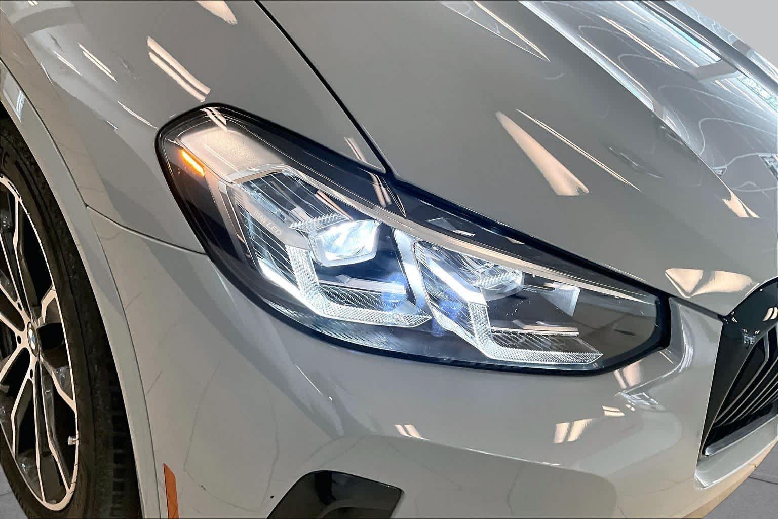 Used 2024 BMW X4 M40i w/ Premium Package AWD/4WD image 24