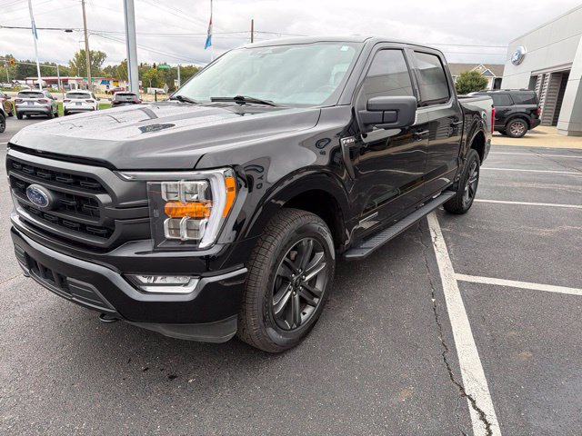 Used 2023 Ford F150 XLT w/ Equipment Group 302A High AWD/4WD image 4