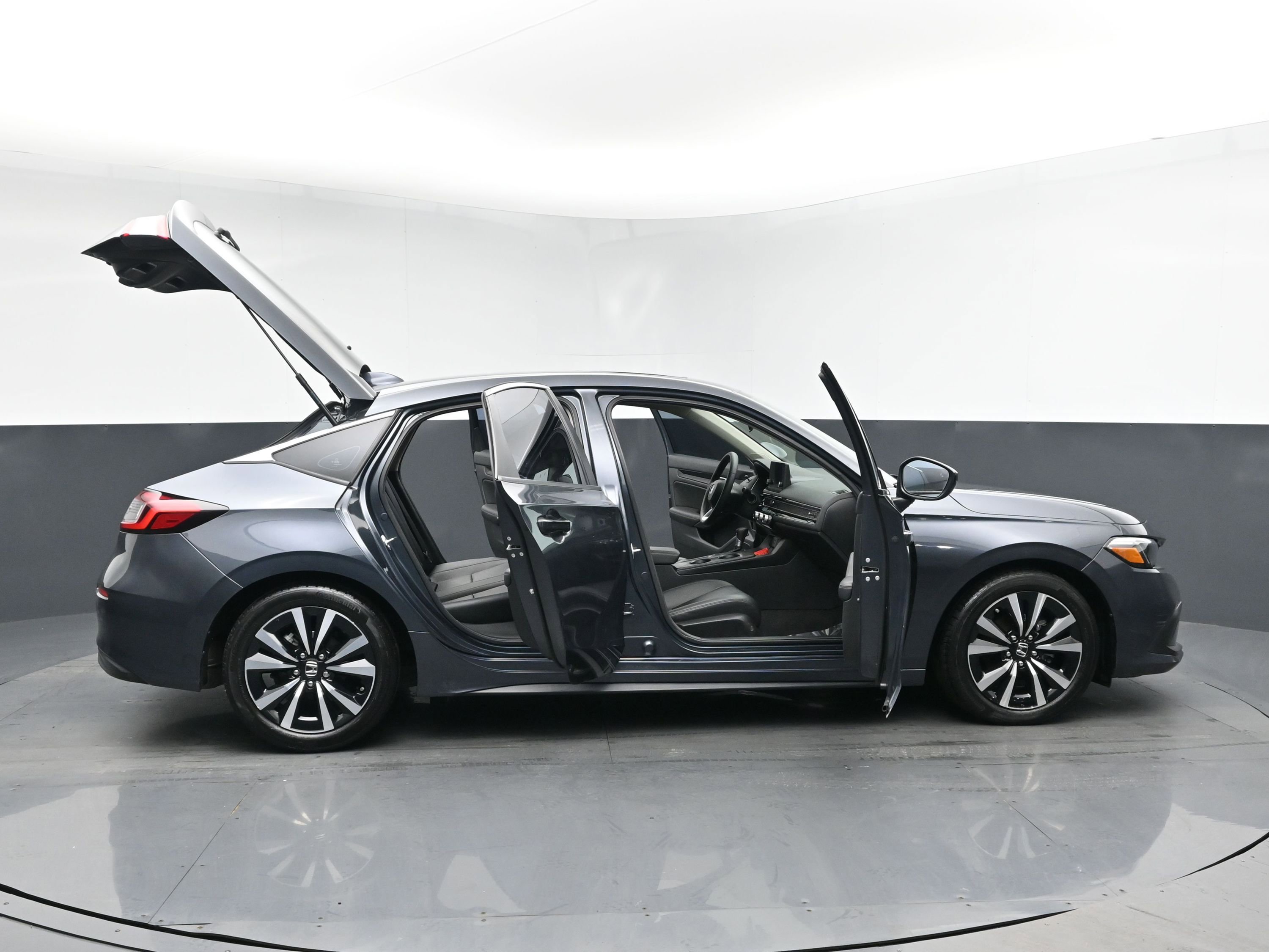 Used 2023 Honda Civic EX-L image 26
