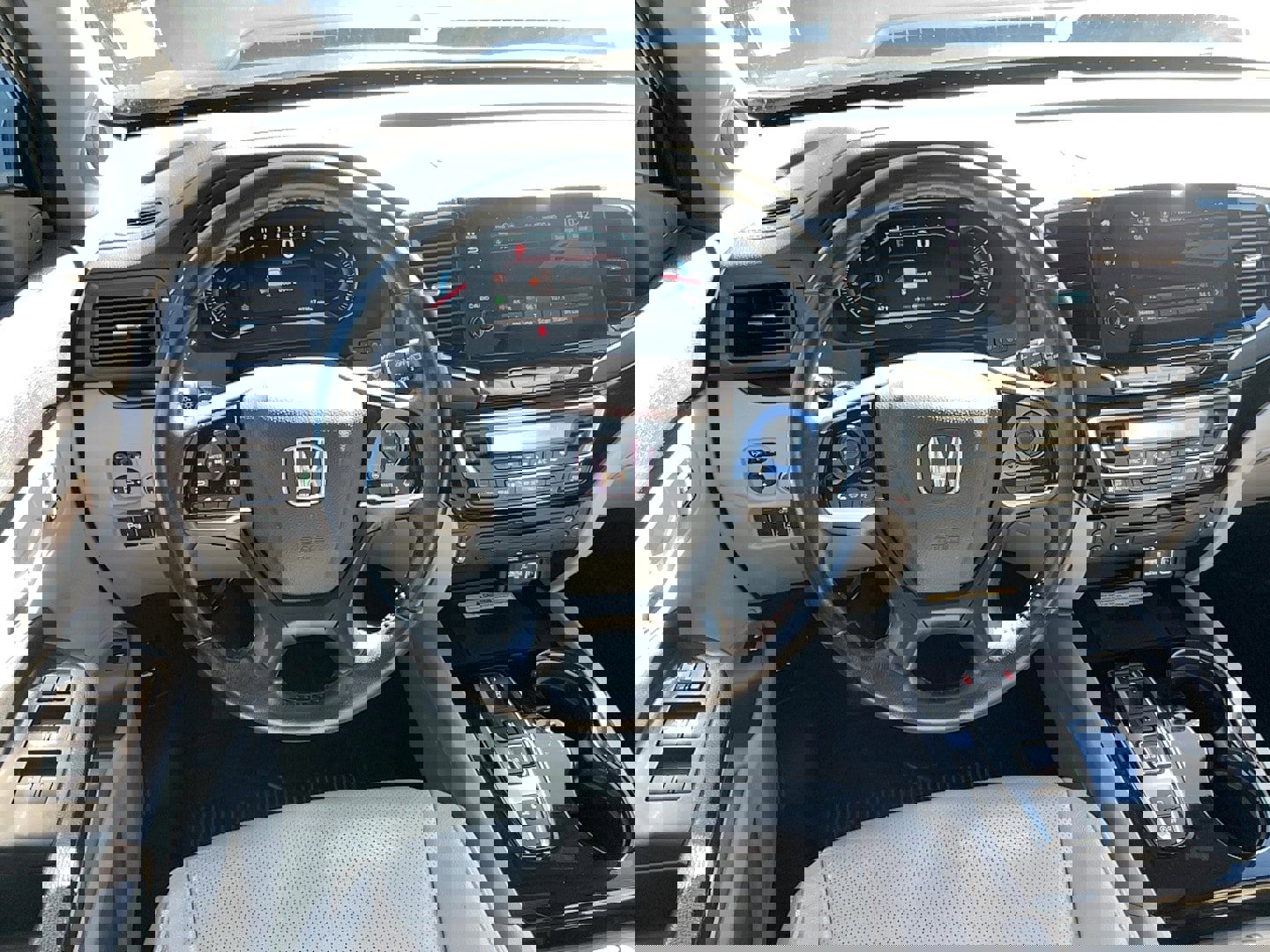 Used 2021 Honda Pilot Elite image 16