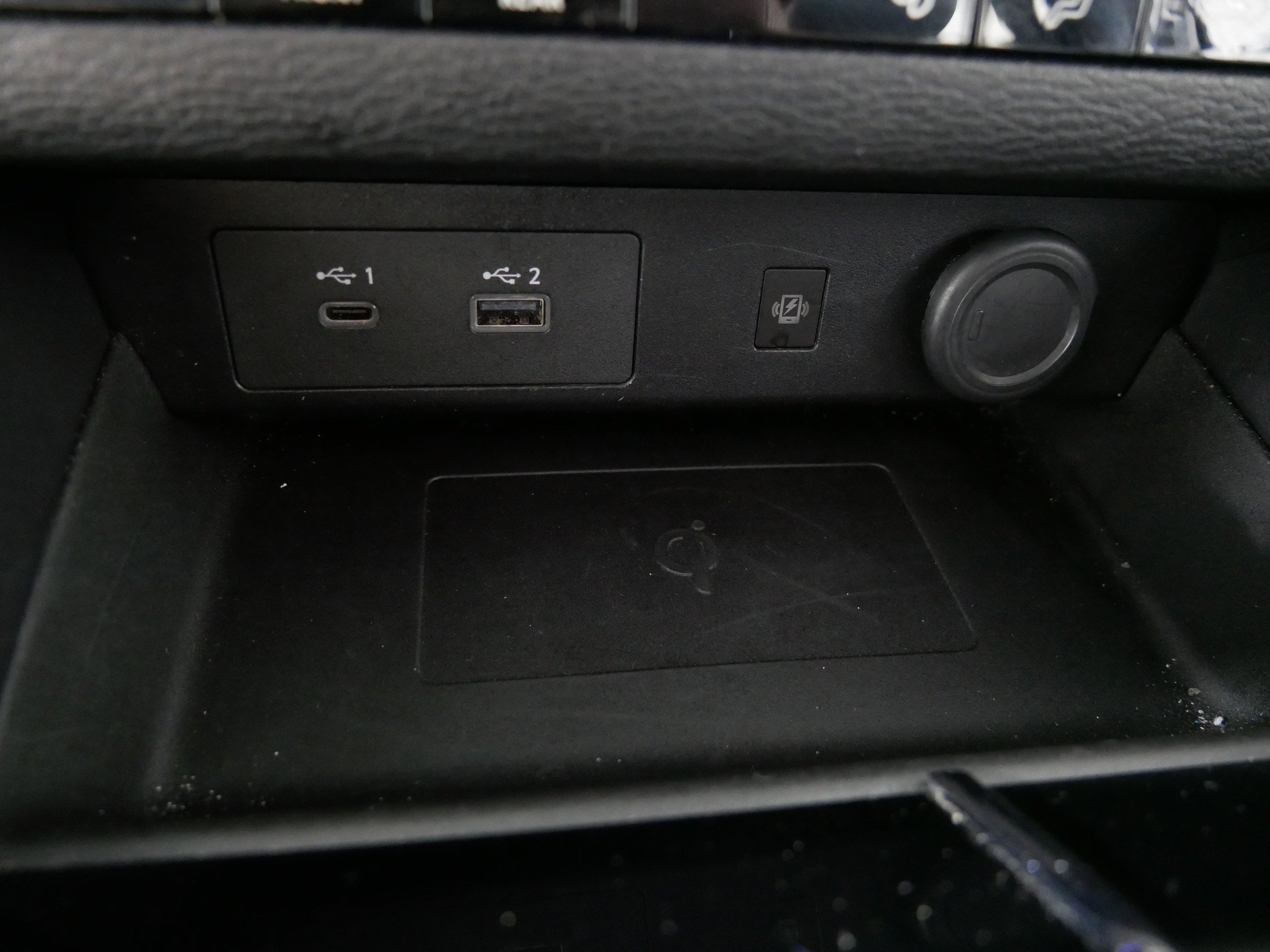 Used 2024 Mitsubishi Outlander SE image 29