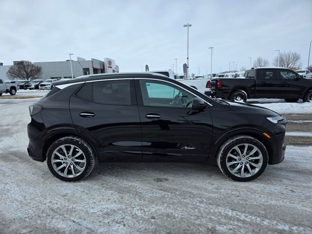 Used 2024 Buick Encore GX Avenir image 8