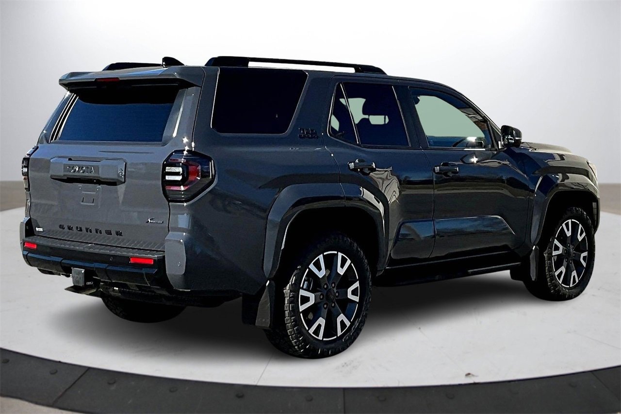 Used 2025 Toyota 4Runner TRD Sport image 8
