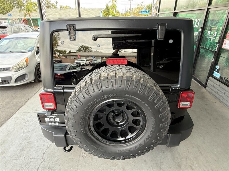 Used 2014 Jeep Wrangler Unlimited Sport w/ Quick Order Package 24S AWD/4WD image 15