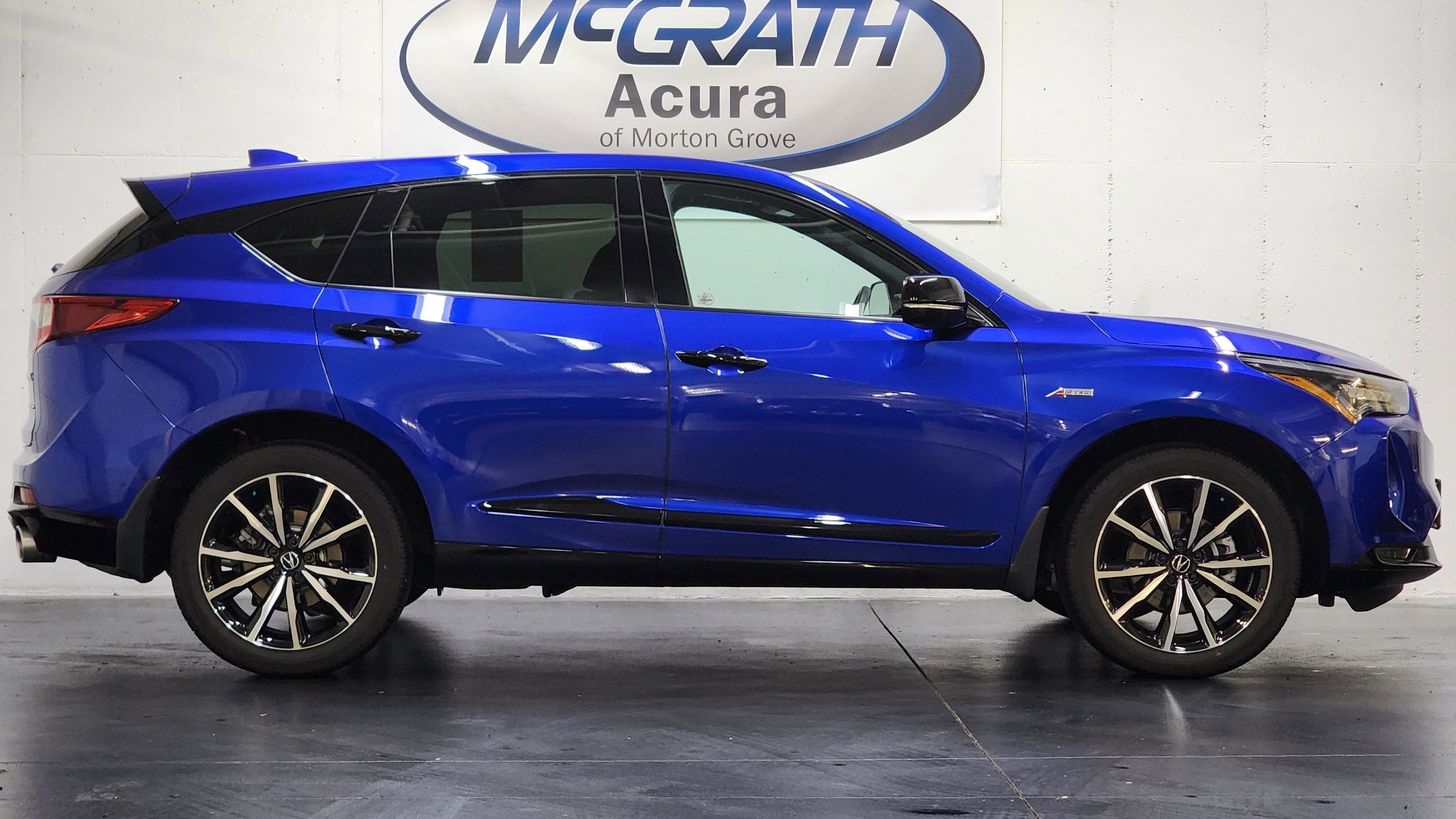 Used 2025 Acura RDX A-Spec image 3