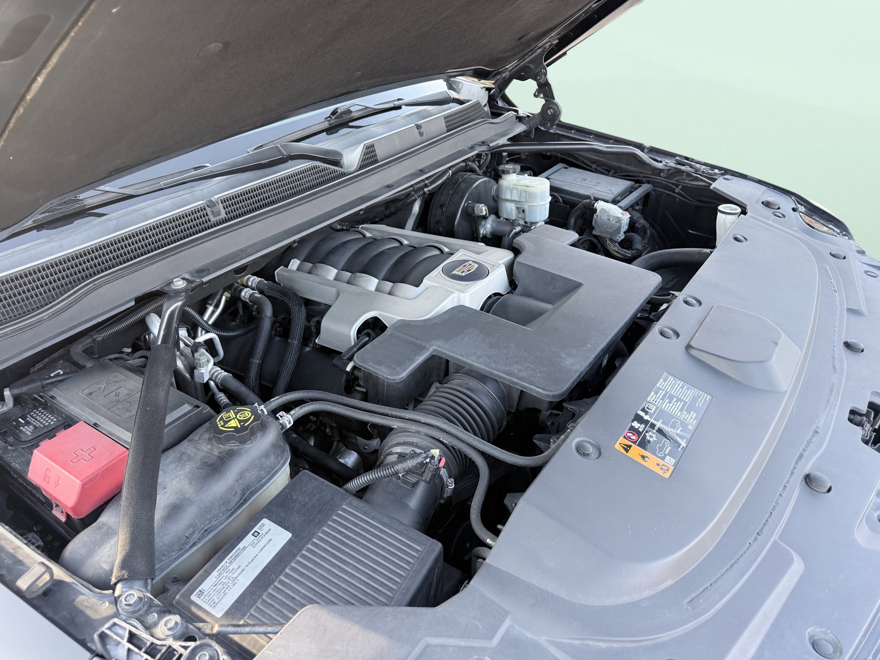 Used 2020 Cadillac Escalade ESV 2WD image 16