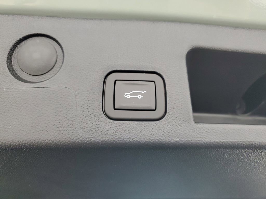 New 2026 Chevrolet Equinox ACTIV image 34