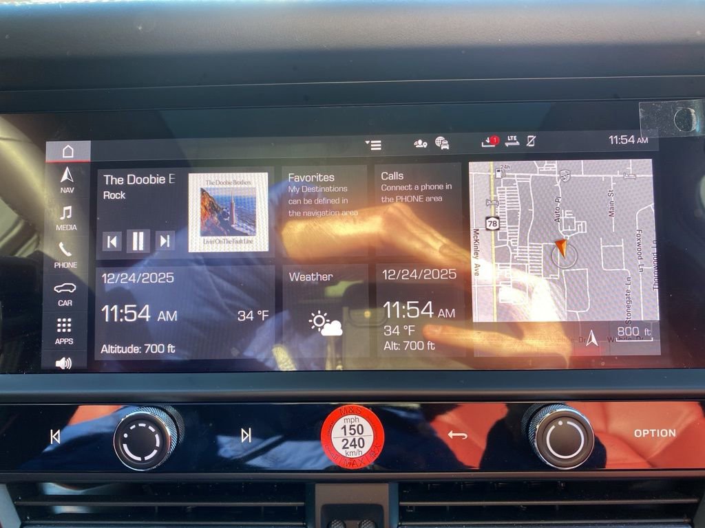 Used 2025 Porsche Macan S image 15