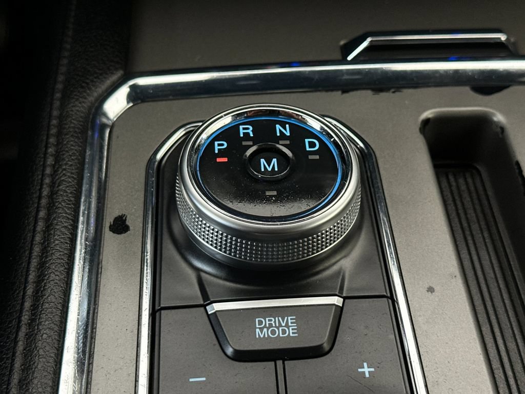 Used 2019 Ford Expedition Max XLT w/ Equipment Group 202A RWD image 21
