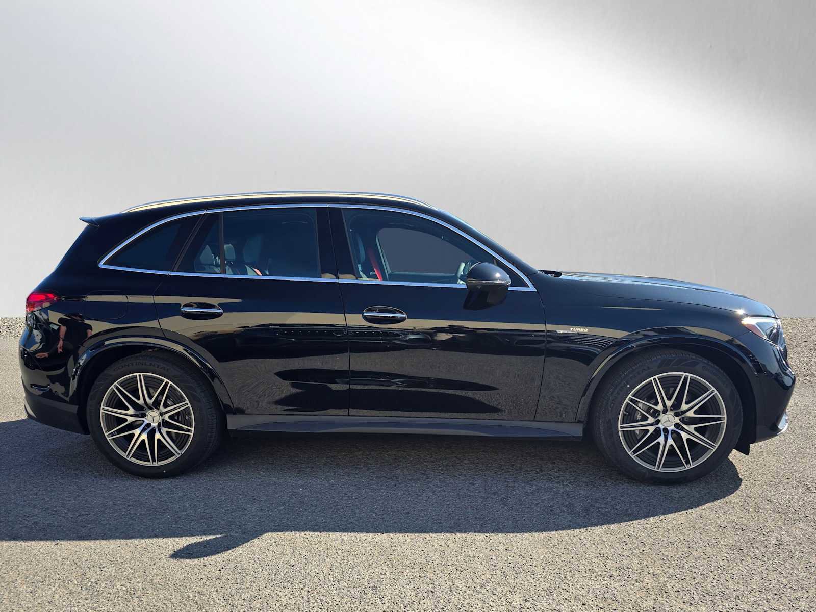 New 2025 Mercedes-Benz GLC 63 AMG S image 2