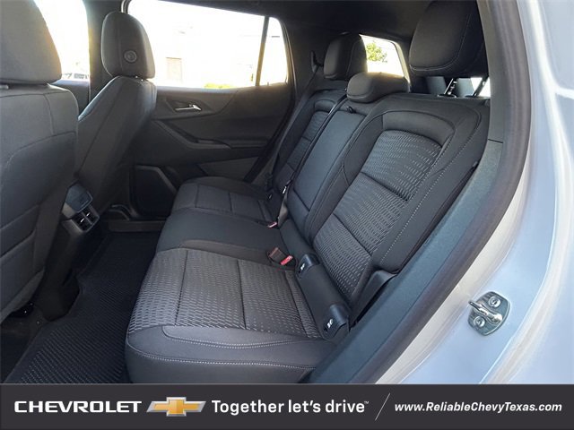 New 2026 Chevrolet Equinox LT w/ Safety and Technology Package image 26