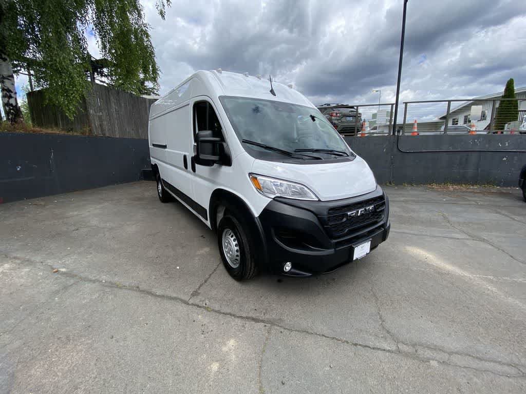 Used 2026 RAM ProMaster 2500 w/ Convenience Group FWD image 8
