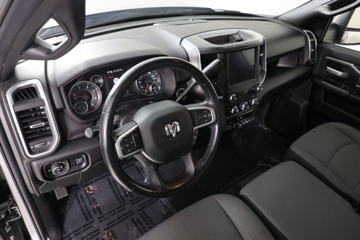 Used 2024 RAM 2500 Big Horn AWD/4WD image 20