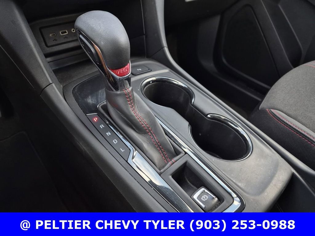 Used 2022 Chevrolet Equinox RS w/ LPO, Cargo Package image 22